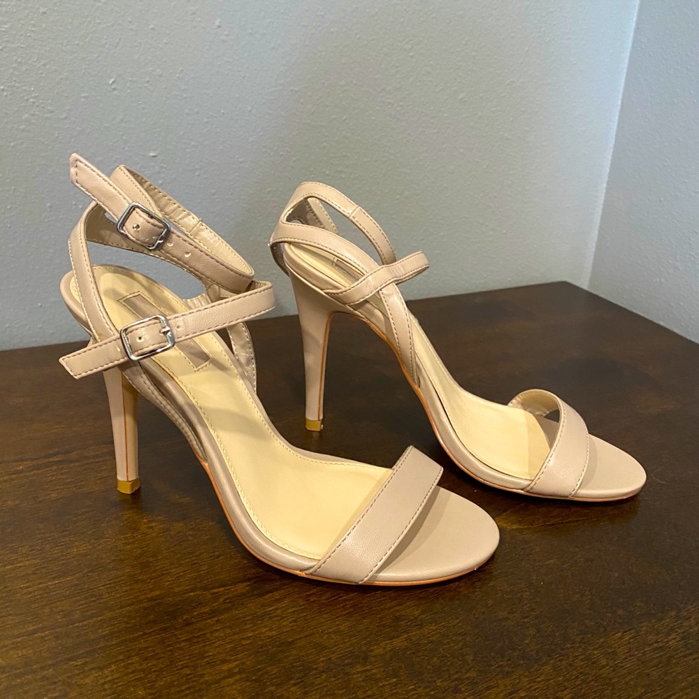 Forever 21 Strappy Nude Heels Size 7.5